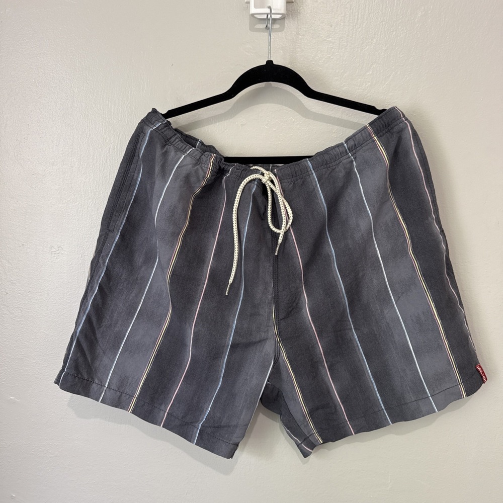 Tommy Bahama Relax Mens XL Bermuda Gray Striped Beach Shorts Nylon Quick Dry